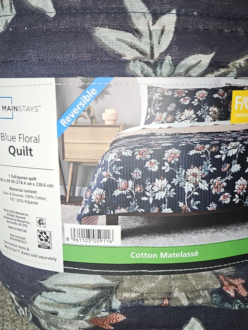 Mainstays Reversible Navy Floral and Blush Quilt